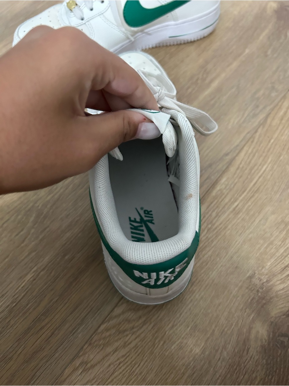 Nike White Leather Low-Top Sneakers with Green Swoosh - Picture 5 of 5